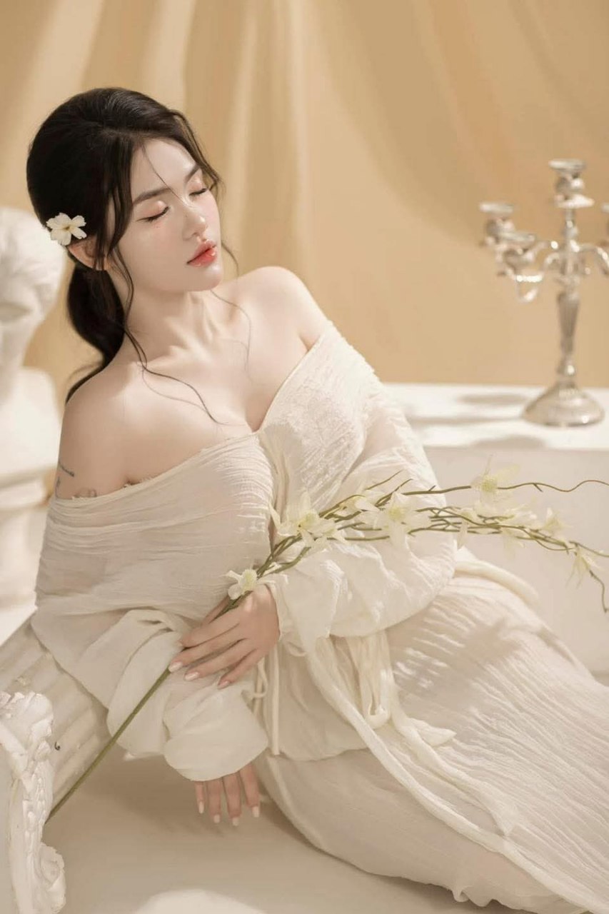 Phiên bản đầy đủ siêu hồng, creampie + fuck + phun khắp sàn, thích đến 300 cảm ơn